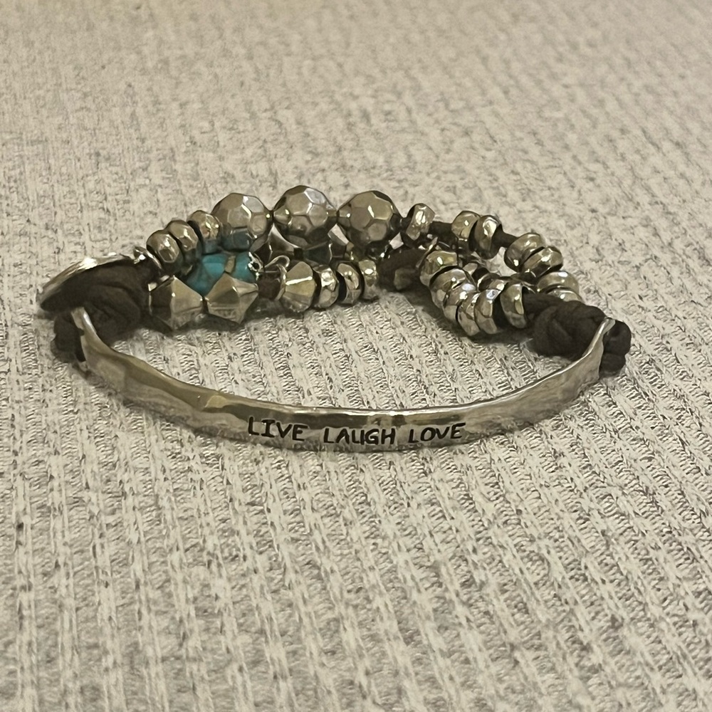 Vintage Silver Tone Beaded “Live Laugh Love” Mantra Bracelet